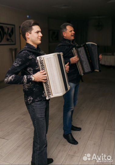 Поющие Баянисты - гармонист на праздник