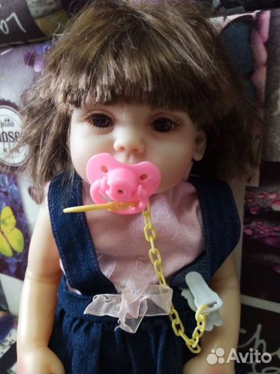 Кукла реборн девочка 42 см с коляской и одеждой