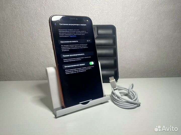 iPhone Xr, 64 ГБ