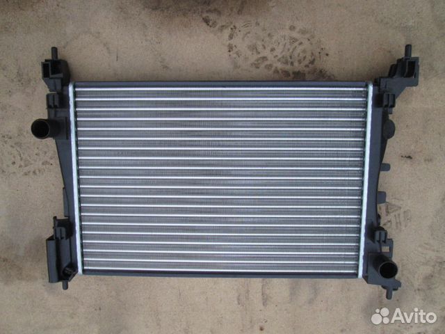 Opel Corsa радиатор