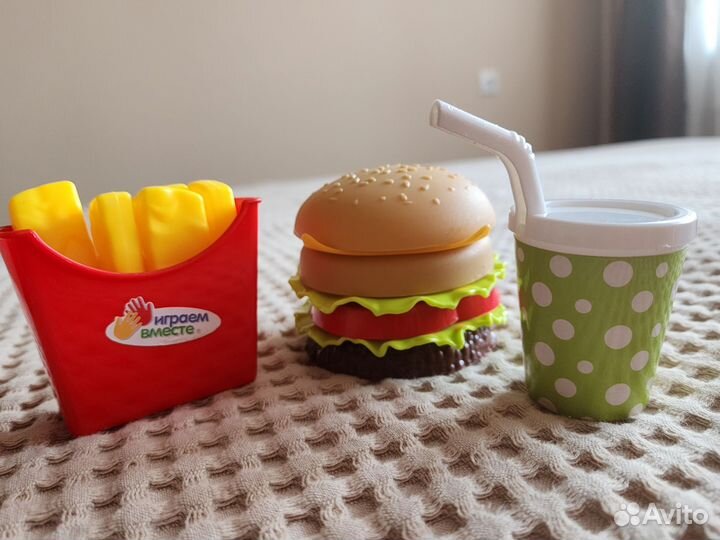 Развивающие игрушки пакетом касса, фрукты, бургер