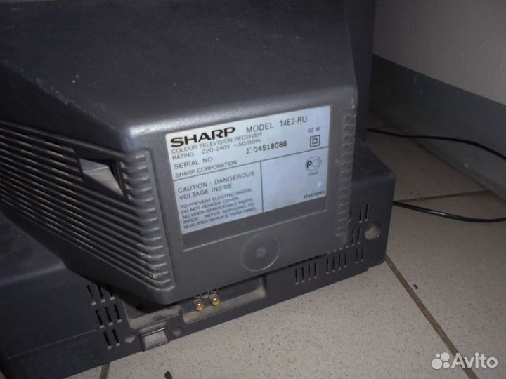 Телевизор Samsung и Sharp 14 диагональ