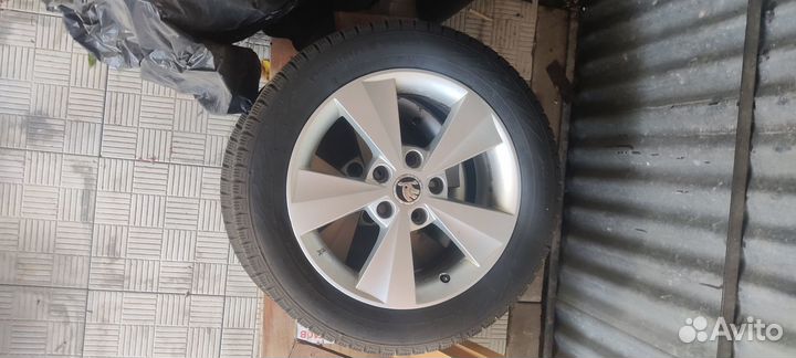 Колеса диск Skоdа A7 R16 + Nokian 205\55\r16