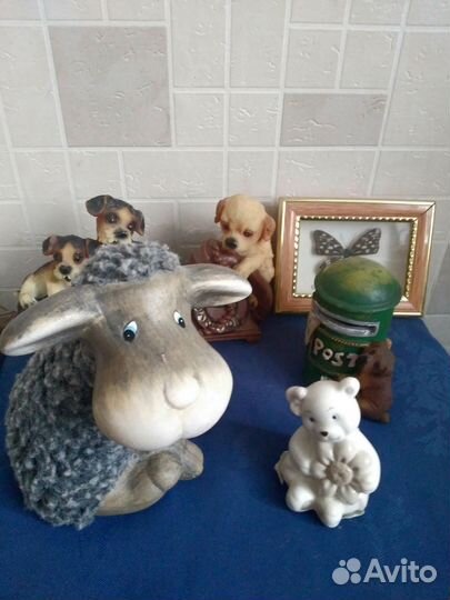 Фигурки, статуэтки, сувениры