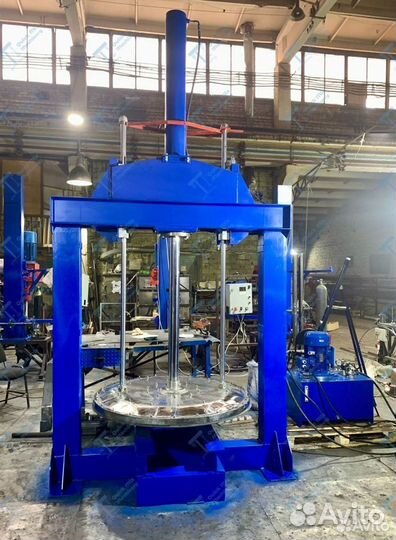 Пресс гидравлический для выгрузки продукта