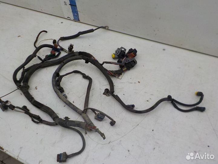 Проводка моторного отсека на Peugeot 307