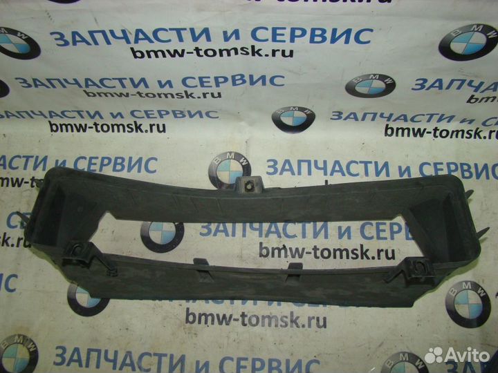 Воздуховод радиатора нижний BMW 116i E87 2008 (Про