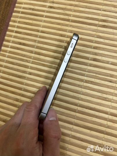 iPhone 5S, 32 ГБ