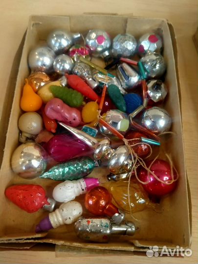 Набор елочных игрушек для маленькой ёлки