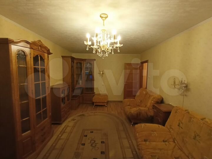 3-к. квартира, 70,4 м², 3/9 эт.