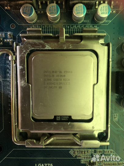 Материнская плата с процессором