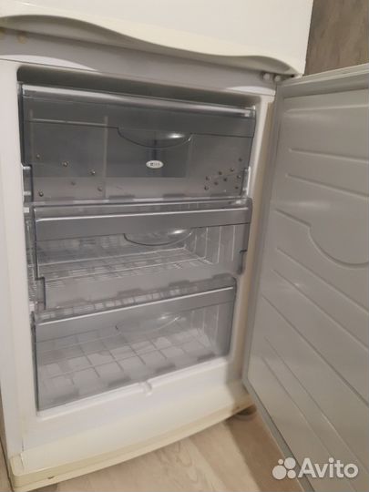 Холодильник атлант бу