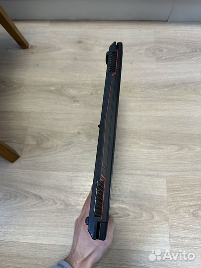 Игровой ноутбук MSI IPS I7 7700HQ GTX1060 3GB