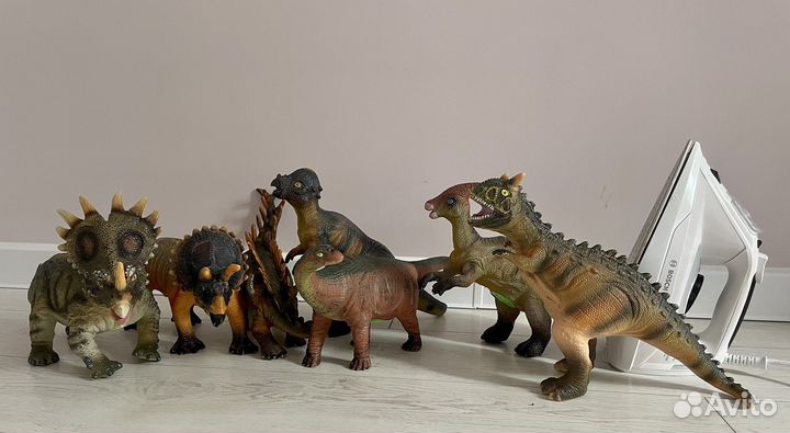 Динозавры (7шт)