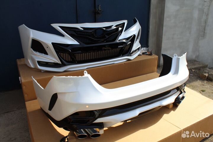 Обвес на Camry V70, белый перламутр