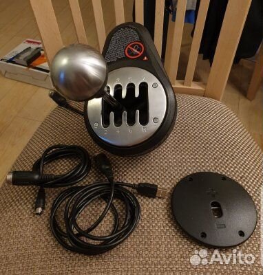 Thrustmaster t300 alcantara + кпп th8a