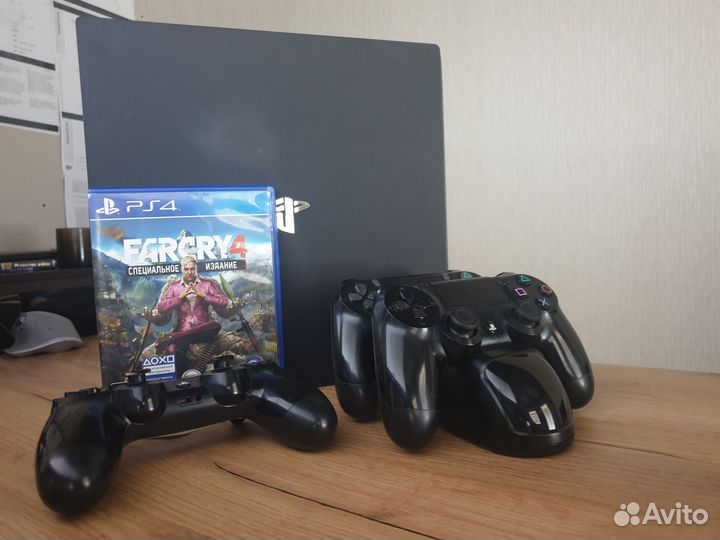 Sony PS4 pro 1tb