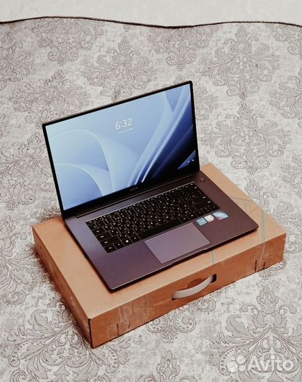 Ноутбук ультрабук honor 15.6