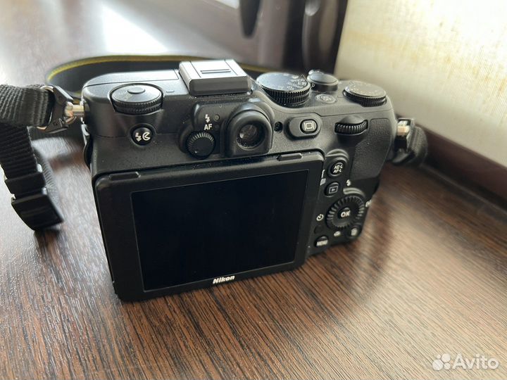 Фотоаппарат Nikon p7100
