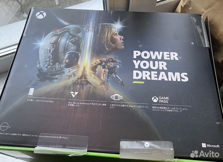 Xbox series x 1 TB с геймпадом