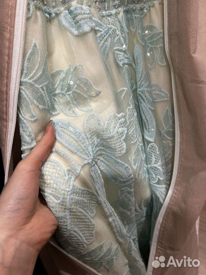 Вечернее платье в пол