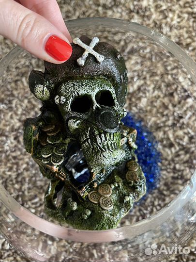 Аквариум маленький с декором