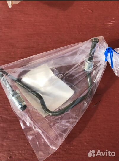 Трубка тормозная правая Лансер9 MR493469 оригинал