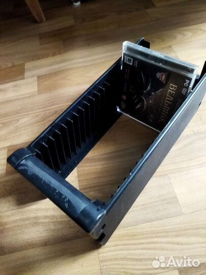 Подставка для дисков