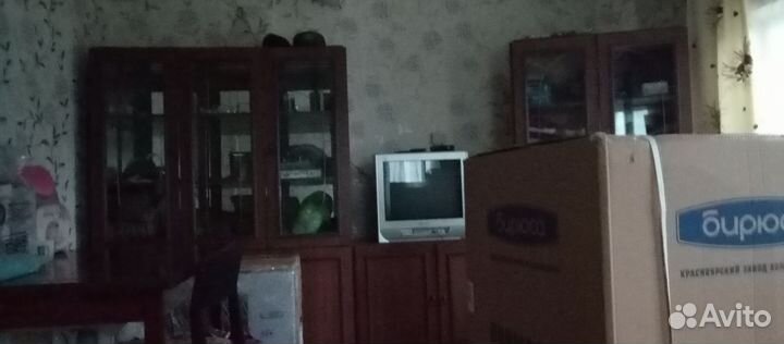 Шкаф сервант