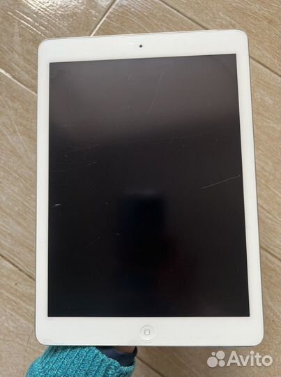 iPad air 1 64gb silver cellular
