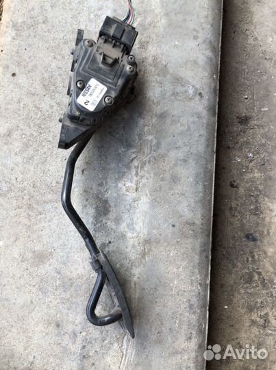 Педаль газа Ниссан примьерар12,альмераn16