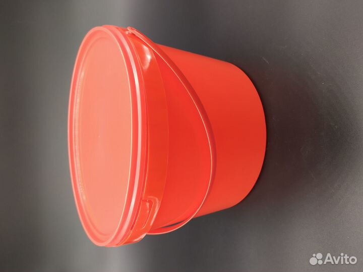 Банки пластиковая тара