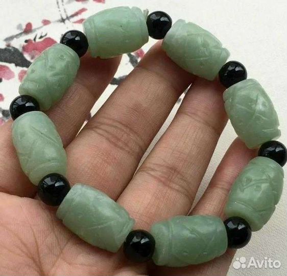 Браслет. Нефрит