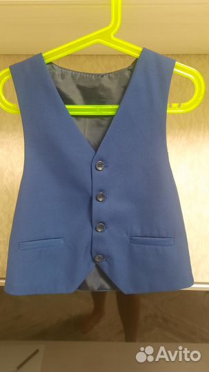 Костюм школьный