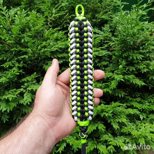 Браслет из паракорда 