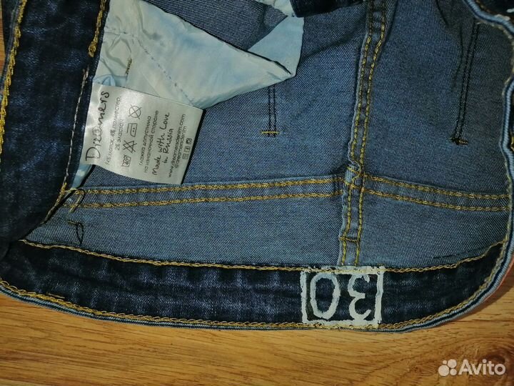 Джинсы разные