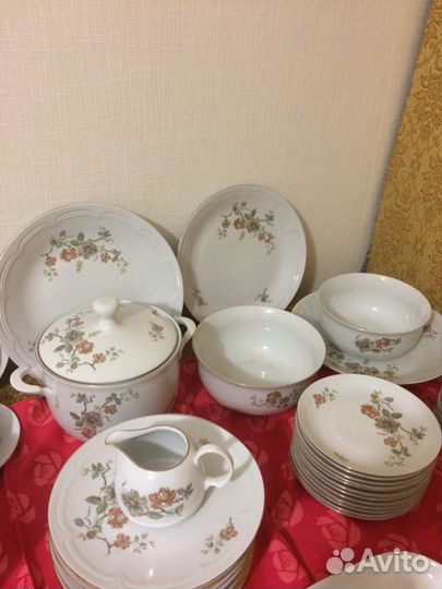 Сервиз столовый гдр.12 персон