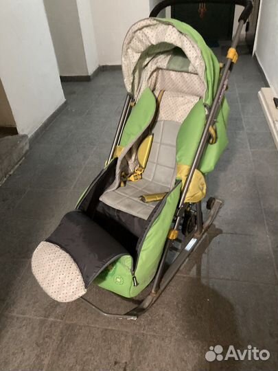 Коляска санки на колесах