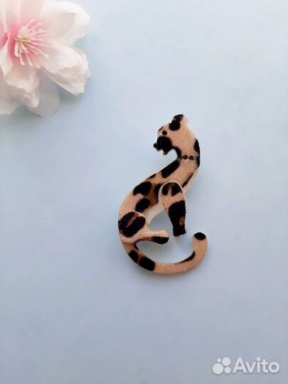 Брошь леопард