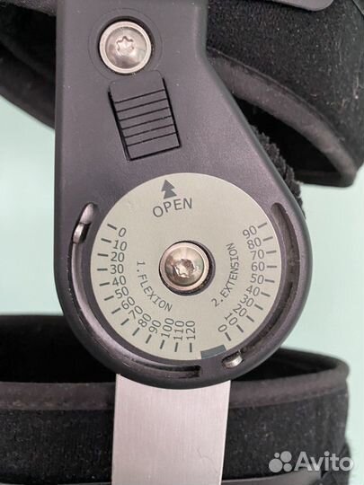 Коленный ортез