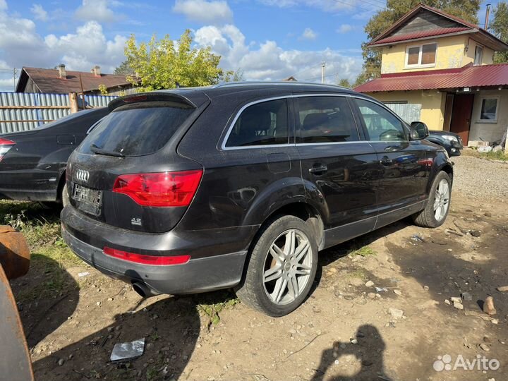 В разборе audi Q7 (quattro AWD BAR 4.2) 2007