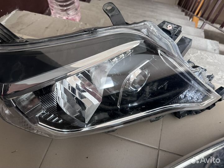 Фары IED передние toyota prado 150