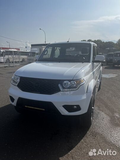 УАЗ Pickup 2.7 МТ, 2024