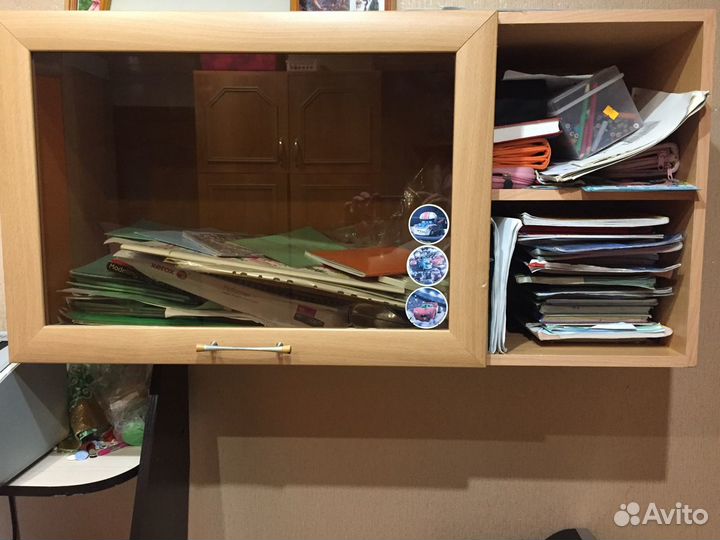 Шкафчик навесной