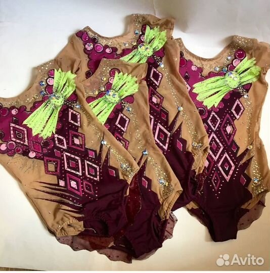 Групповые купальники к новому сезону