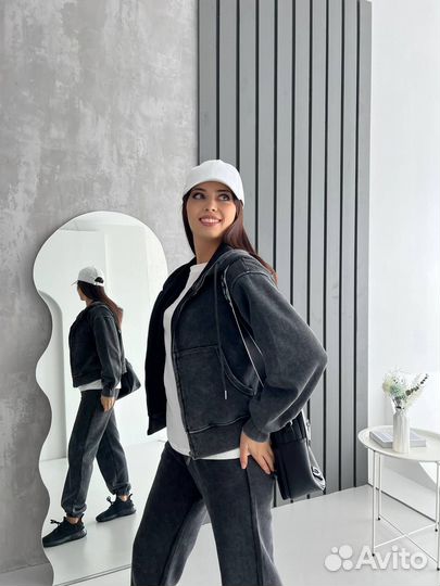 Спортивный костюм женский новый