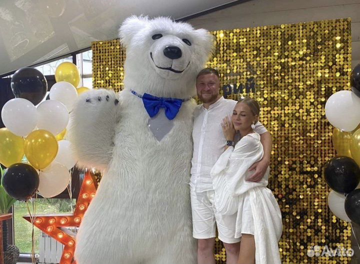 Танцующий Белый Мишка поздравление.Ростовая кукла