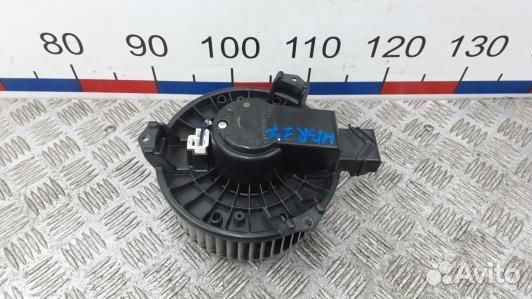 Моторчик печки dodge caliber (HBR17KK01)