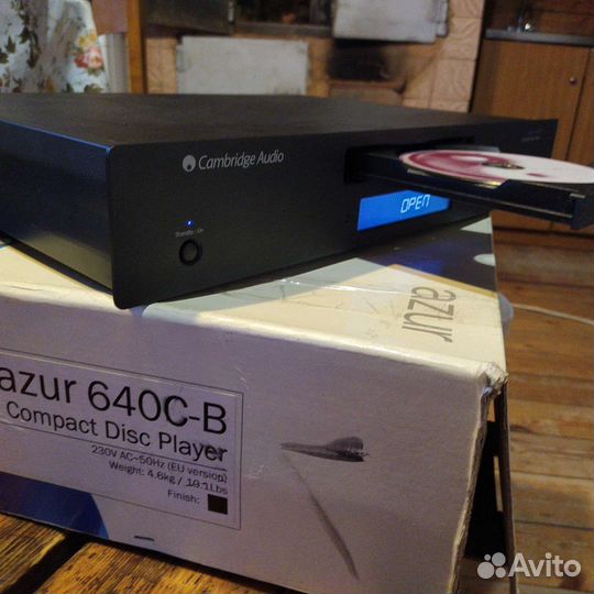 Проигрыватель компакт дисков azur 640c
