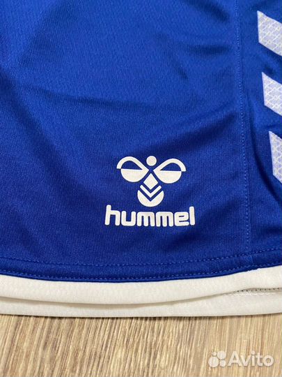 Футбольные шорты Hummel Everton M